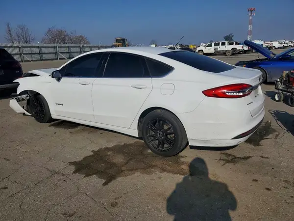 3FA6P0LU1HR324015 2017 FORD FUSION - Image 2