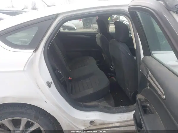 3FA6P0LU1HR344149 2017 FORD FUSION - Image 8