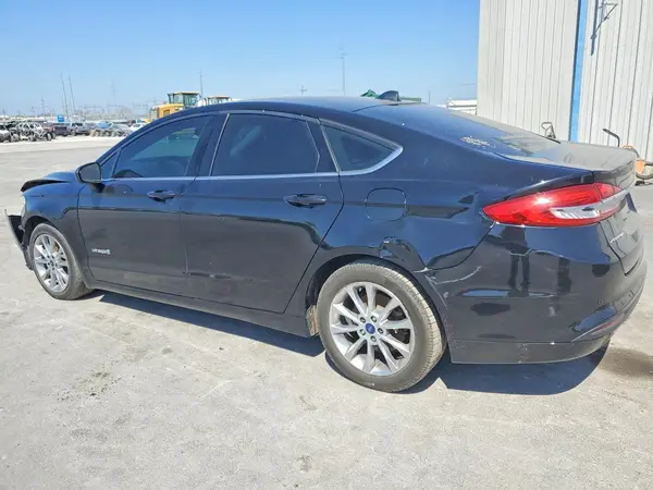 3FA6P0LU1HR366751 2017 FORD FUSION - Image 2