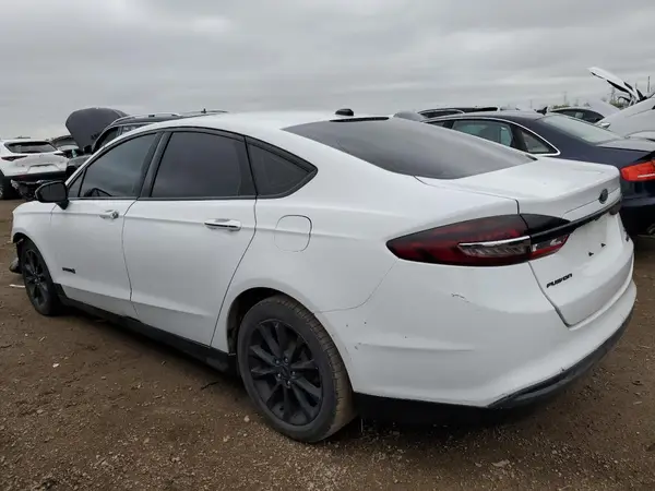 3FA6P0LU1HR381329 2017 FORD FUSION - Image 2