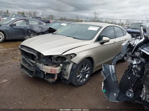 3FA6P0LU1HR386594 2017 FORD FUSION - Image 2