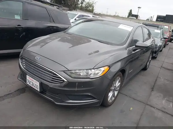 3FA6P0LU1HR387132 2017 FORD FUSION - Image 2