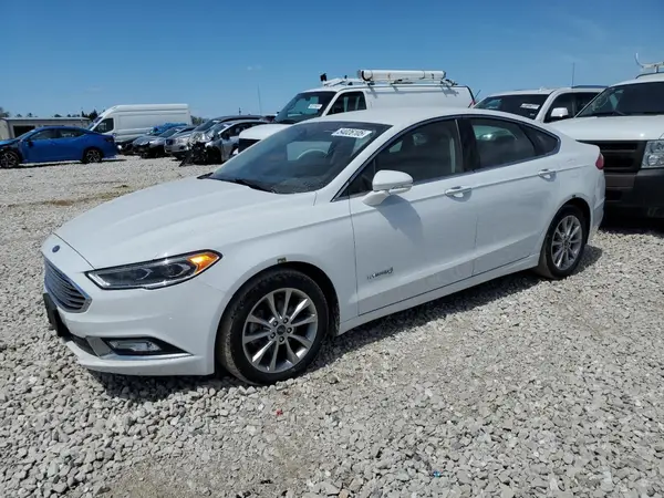 3FA6P0LU1HR400719 2017 FORD FUSION - Image 1