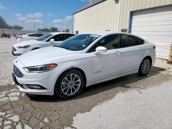 3FA6P0LU1HR409002 2017 FORD FUSION - Image 1