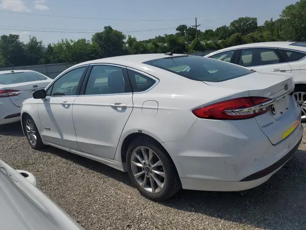 3FA6P0LU1HR409095 2017 FORD FUSION - Image 2