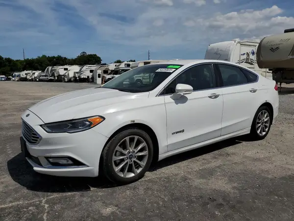 3FA6P0LU1HR409243 2017 FORD FUSION - Image 1