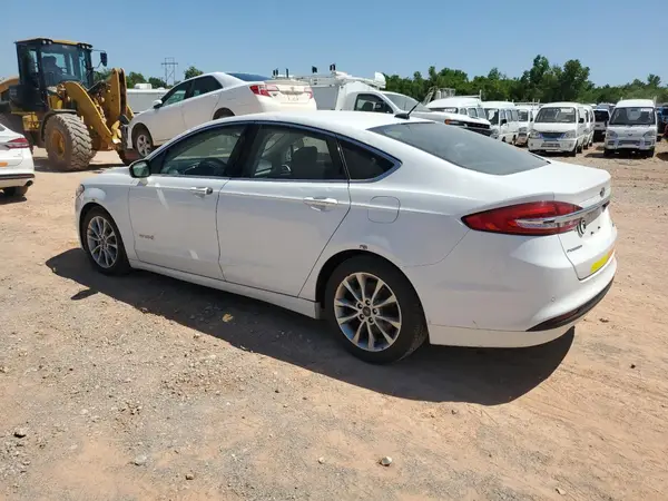 3FA6P0LU1HR409260 2017 FORD FUSION - Image 2