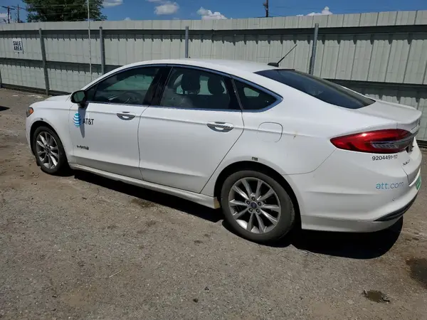 3FA6P0LU1HR409422 2017 FORD FUSION - Image 2