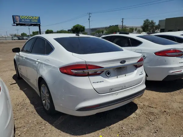 3FA6P0LU1HR409694 2017 FORD FUSION - Image 2