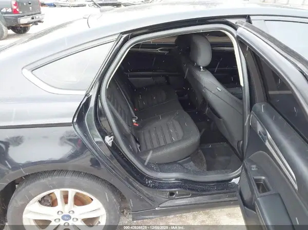 3FA6P0LU1JR101432 2018 FORD FUSION - Image 8