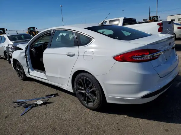 3FA6P0LU1JR102127 2018 FORD FUSION - Image 2