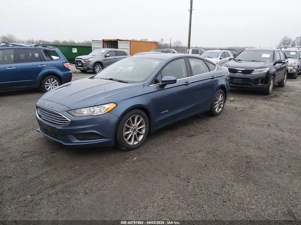 3FA6P0LU1JR115797 2018 FORD FUSION - Image 2