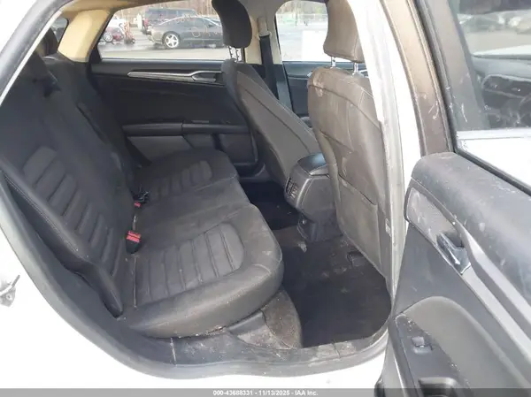 3FA6P0LU1JR117372 2018 FORD FUSION - Image 8