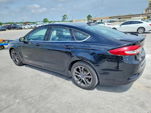 3FA6P0LU1JR124175 2018 FORD FUSION - Image 2