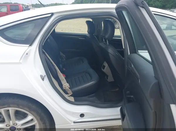 3FA6P0LU1JR125844 2018 FORD FUSION - Image 8