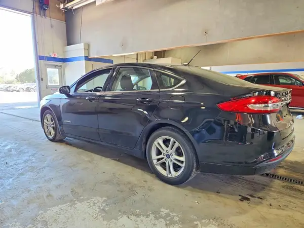 3FA6P0LU1JR128601 2018 FORD FUSION - Image 2