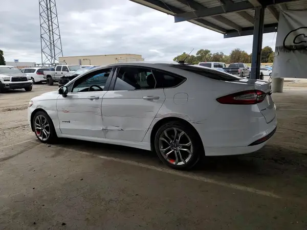 3FA6P0LU1JR129182 2018 FORD FUSION - Image 2