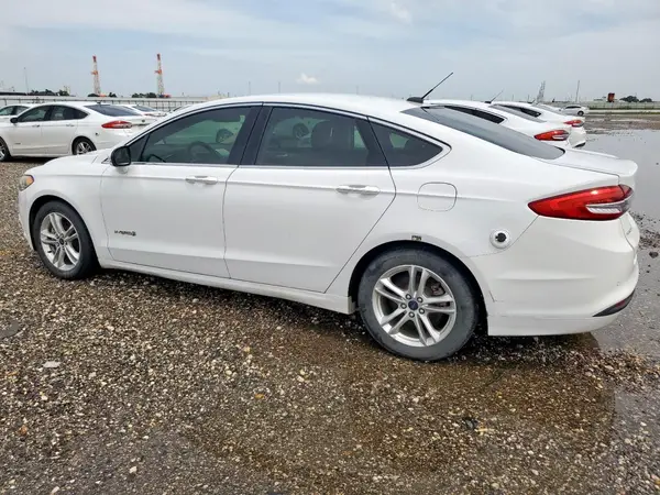3FA6P0LU1JR129814 2018 FORD FUSION - Image 2