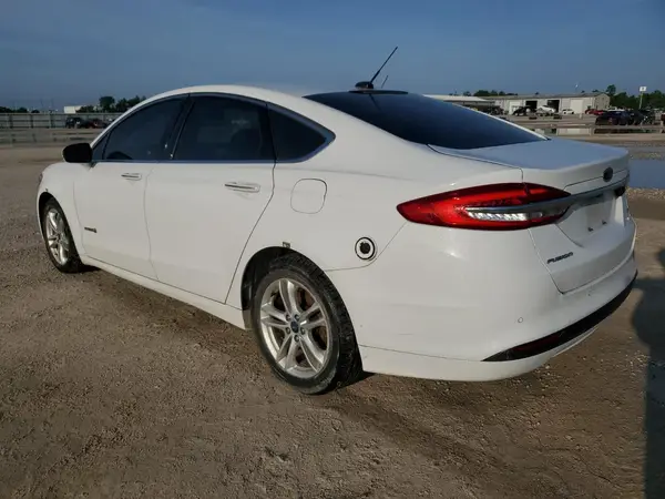 3FA6P0LU1JR129862 2018 FORD FUSION - Image 2