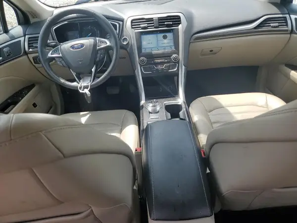 3FA6P0LU1JR152235 2018 FORD FUSION - Image 8