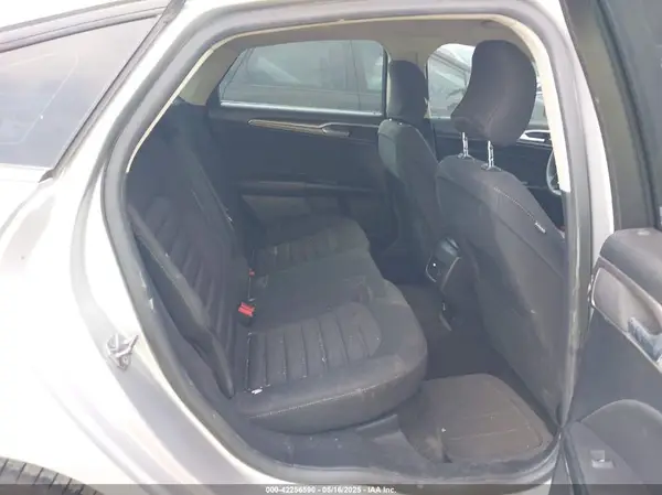 3FA6P0LU1JR157595 2018 FORD FUSION - Image 8
