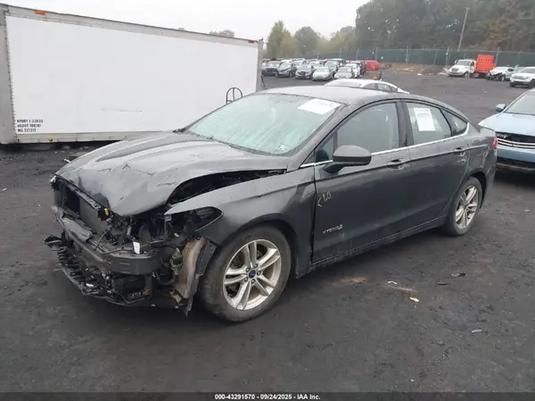 3FA6P0LU1JR159461 2018 FORD FUSION - Image 2