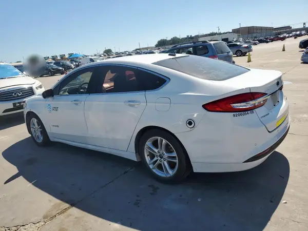 3FA6P0LU1JR171822 2018 FORD FUSION - Image 2
