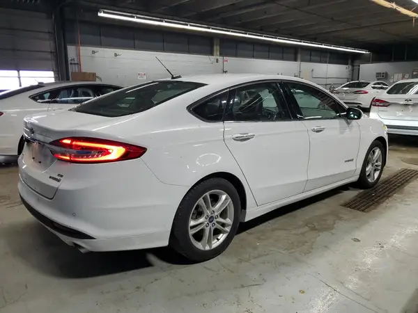 3FA6P0LU1JR172100 2018 FORD FUSION - Image 2