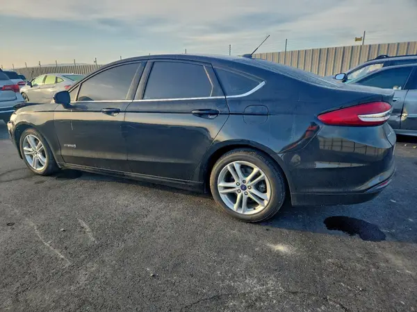 3FA6P0LU1JR173215 2018 FORD FUSION - Image 2