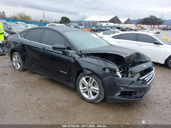 3FA6P0LU1JR176972 2018 FORD FUSION - Image 1