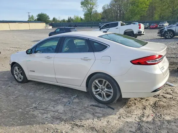 3FA6P0LU1JR183825 2018 FORD FUSION - Image 2