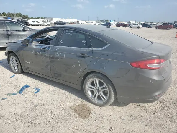 3FA6P0LU1JR204866 2018 FORD FUSION - Image 2