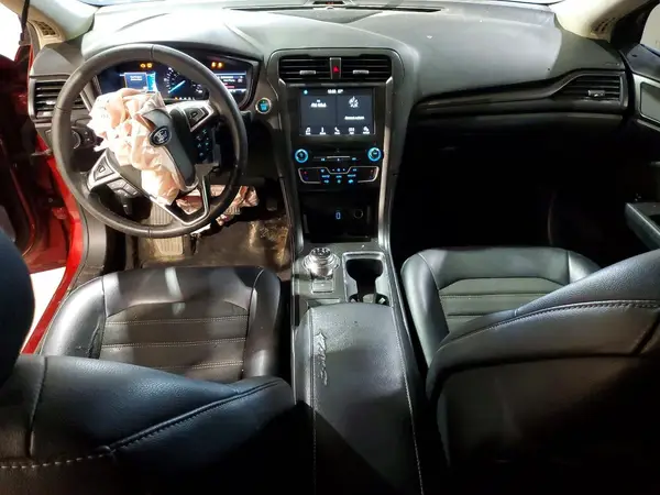 3FA6P0LU1JR211221 2018 FORD FUSION - Image 8