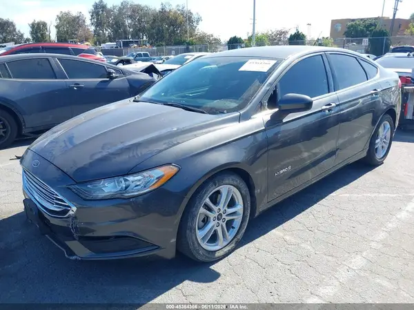 3FA6P0LU1JR211624 2018 FORD FUSION - Image 2