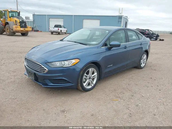 3FA6P0LU1JR212725 2018 FORD FUSION - Image 2