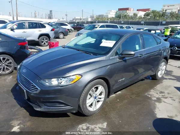 3FA6P0LU1JR214071 2018 FORD FUSION - Image 2