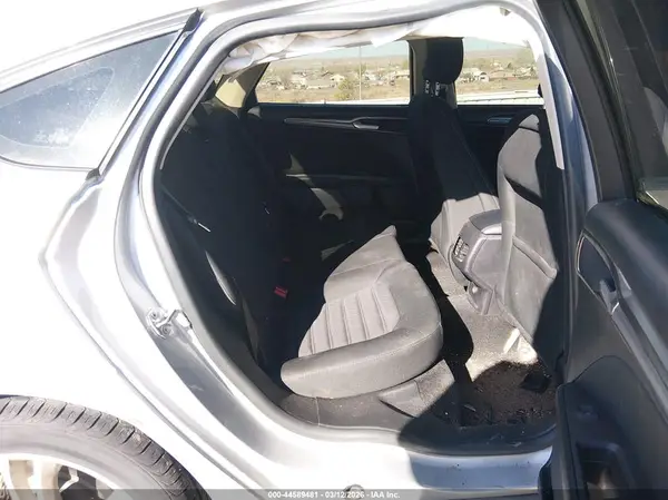 3FA6P0LU1JR234577 2018 FORD FUSION - Image 8