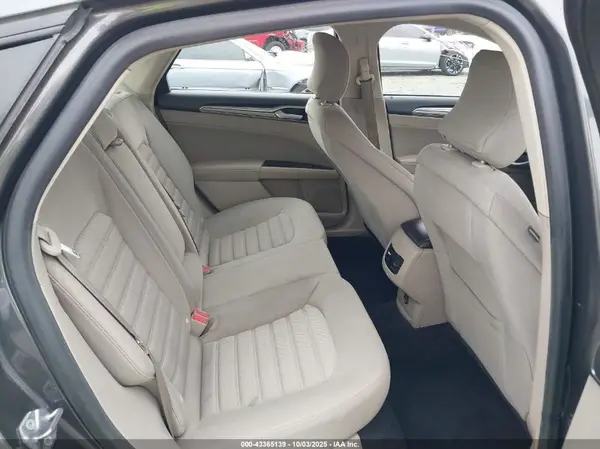 3FA6P0LU1JR235017 2018 FORD FUSION - Image 8