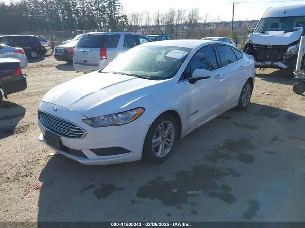3FA6P0LU1JR235664 2018 FORD FUSION - Image 2