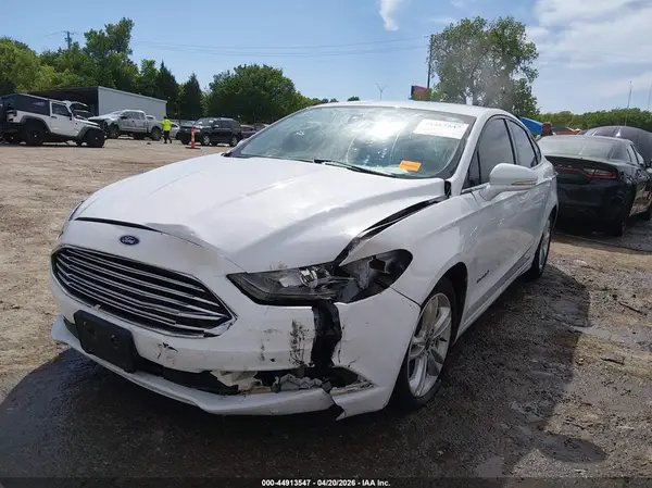 3FA6P0LU1JR253789 2018 FORD FUSION - Image 2