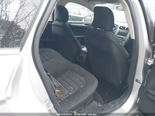 3FA6P0LU1JR266123 2018 FORD FUSION - Image 8