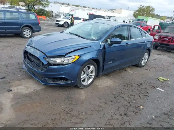 3FA6P0LU1JR272259 2018 FORD FUSION - Image 2