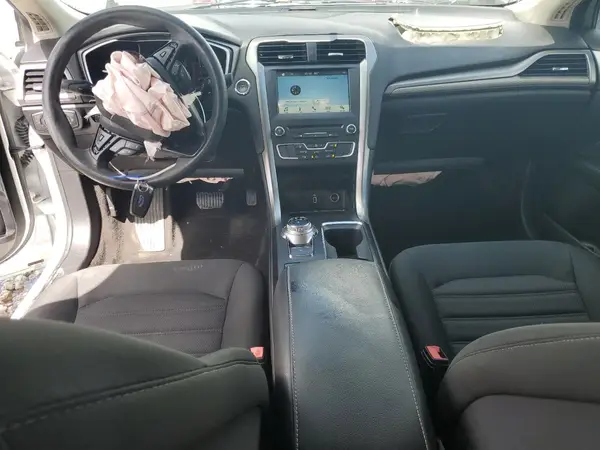 3FA6P0LU1JR274822 2018 FORD FUSION - Image 8