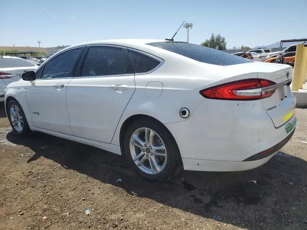 3FA6P0LU1JR278627 2018 FORD FUSION - Image 2
