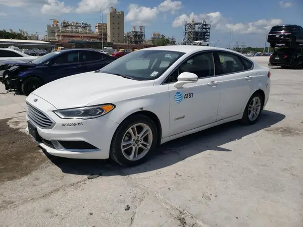 3FA6P0LU1JR278692 2018 FORD FUSION - Image 1