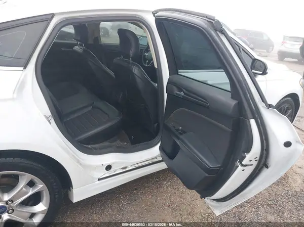 3FA6P0LU1JR281494 2018 FORD FUSION - Image 8