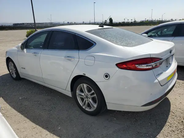 3FA6P0LU1JR281866 2018 FORD FUSION - Image 2