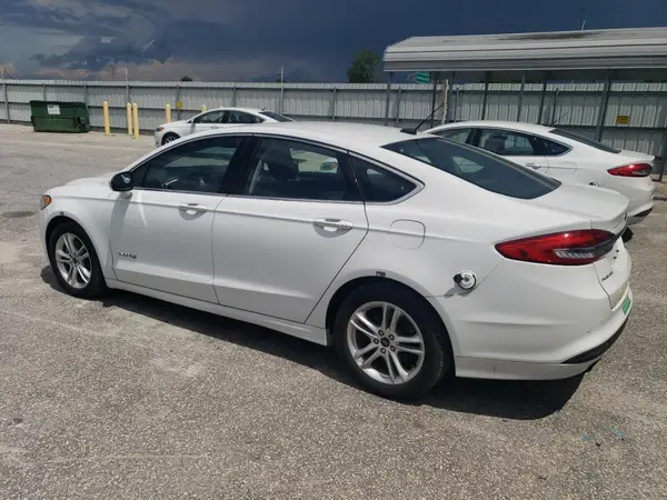 3FA6P0LU1JR287005 2018 FORD FUSION - Image 2