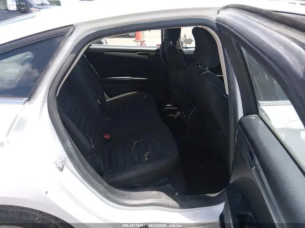 3FA6P0LU1KR105546 2019 FORD FUSION - Image 8