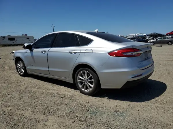 3FA6P0LU1KR109662 2019 FORD FUSION - Image 2